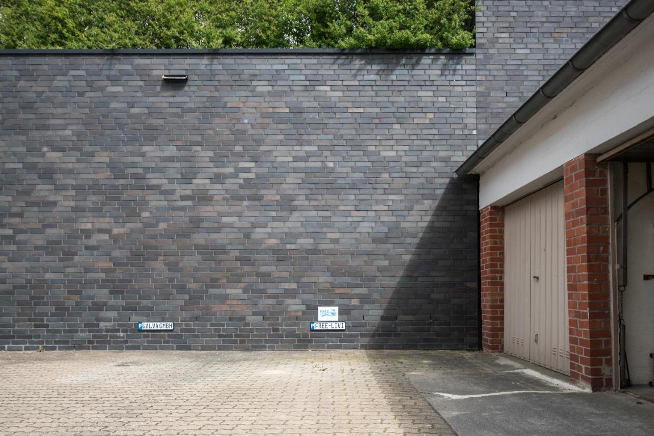 Immo-Vision - Vw Naeher Geht Nicht, Parkplatz, Kueche, Wlan ウォルフスブルク エクステリア 写真
